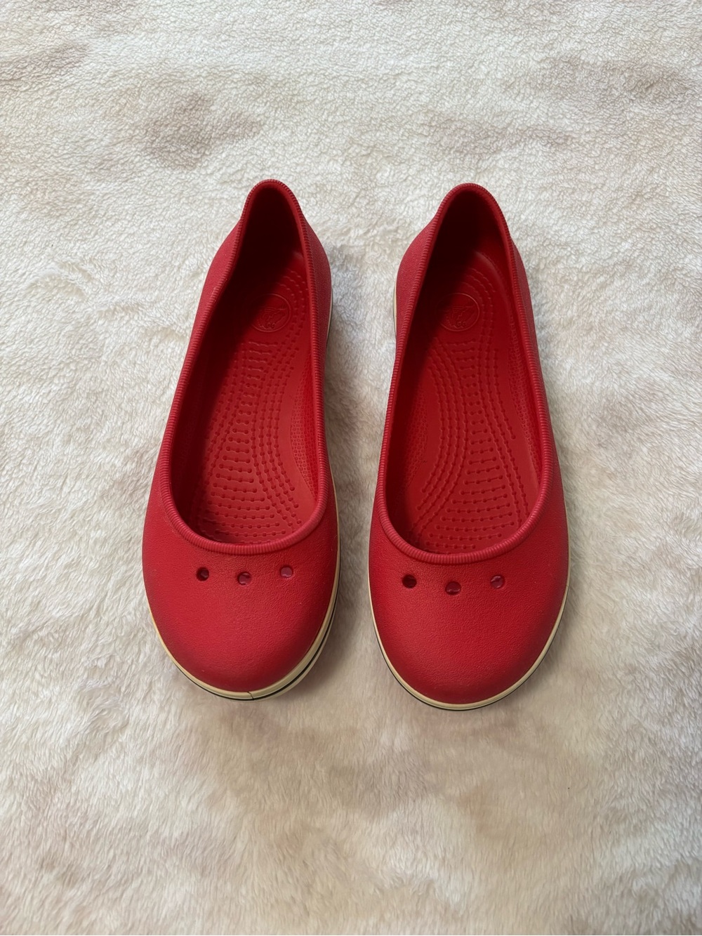 CROCS Red Girls Ballet-Style Slip-On Shoes Size 2T